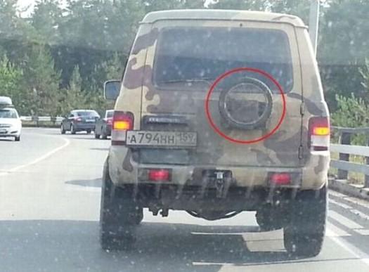 Na takiej dojazdweczce za daleko nie ujedzie...