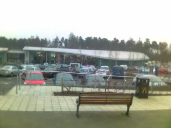 Beaconsfield services